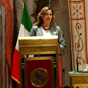 Avvocato Valeria Manzo a Napoli