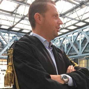 Avvocato Lorenzo Manfredi a Ancona