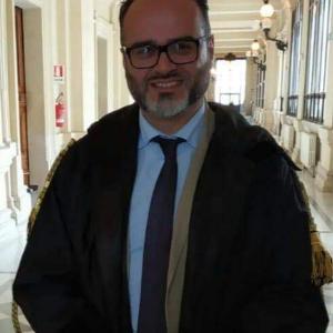 Avvocato Giuliano Di Palma a Napoli