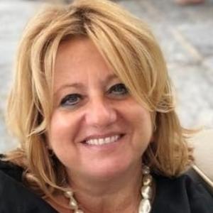 Avvocato Graziella Silvetti a Torre del Greco