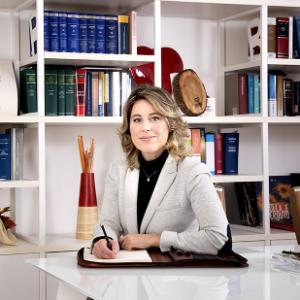 Avvocato Ester Soramel a Udine