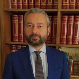 Avvocato Enzo Cantinelli a Prato