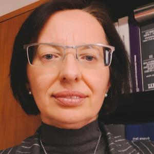 Avvocato Elisabetta Raviola a Asti