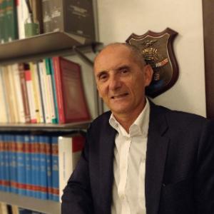 Avvocato Antonello Sdanganelli a Lamezia Terme